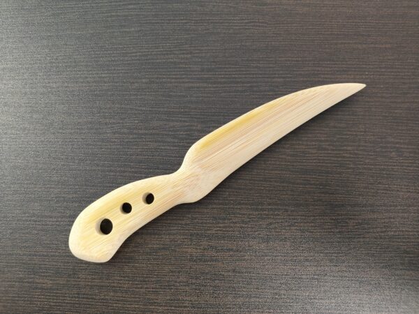 竹の手作りペーパーナイフ